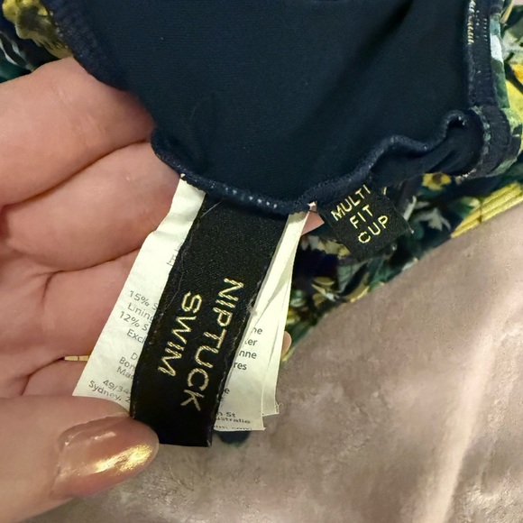 NIPTUCK SWIM Women's Size 8 Bikini - Picture 3 of 4